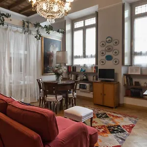 https://italianway-santa-maria-fulcorina-11.italymilanhotels.net